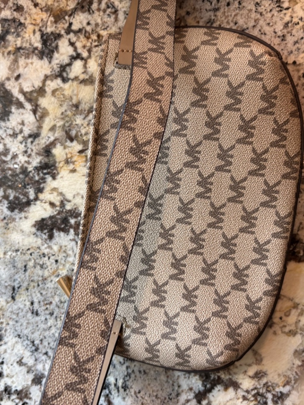✨ NWT Michael Kors Signature Logo Center Stripe Belt Bag Fanny Pack - Size S/M ✨ - Picture 6 of 16
